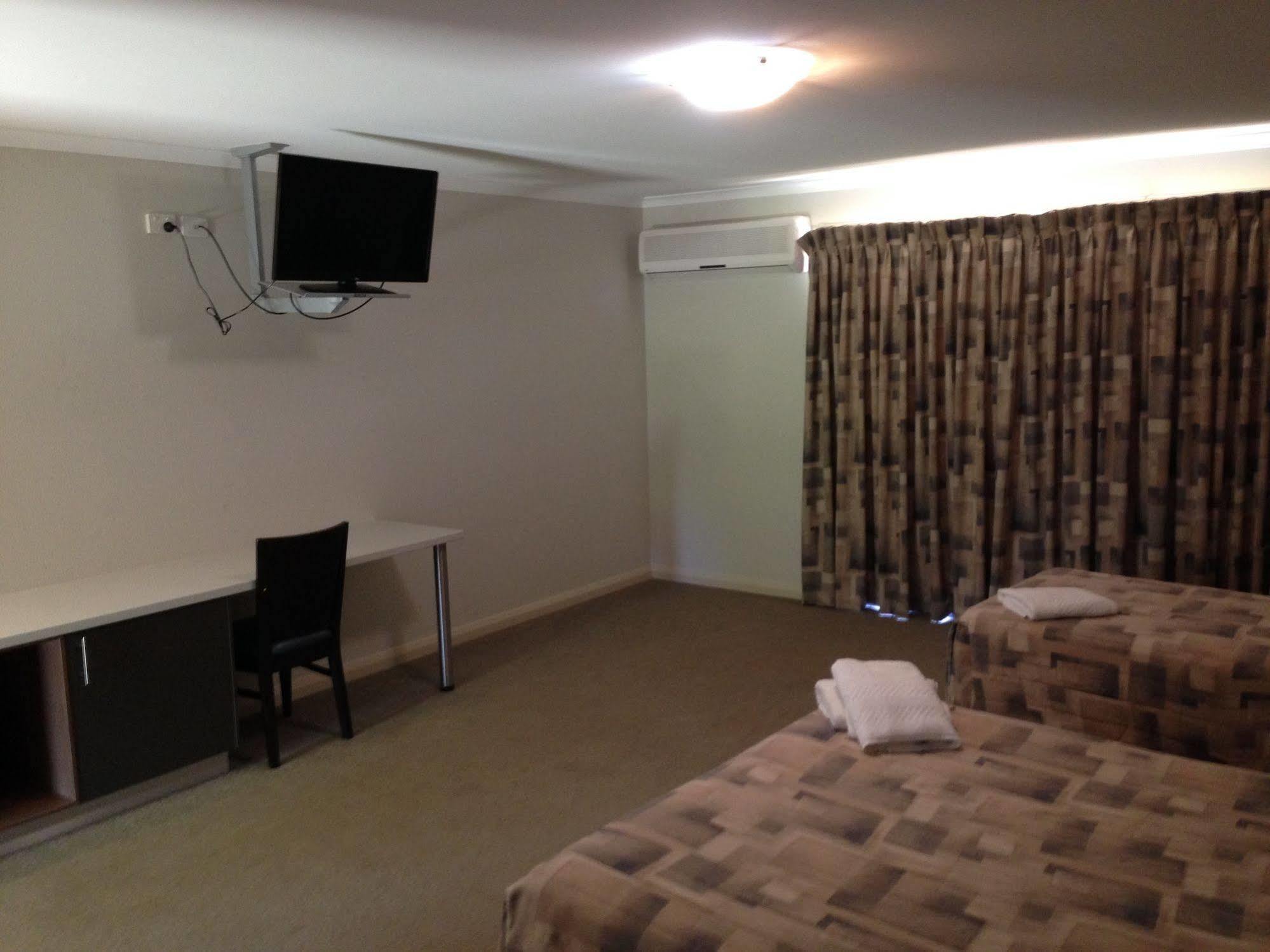 Coro Club Motel Griffith Eksteriør billede